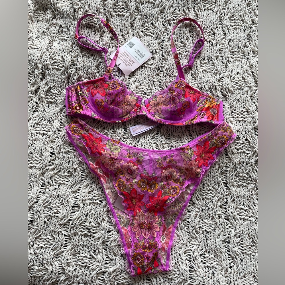 Savage Fenty Mod Poppy Balconette 2-Piece Set